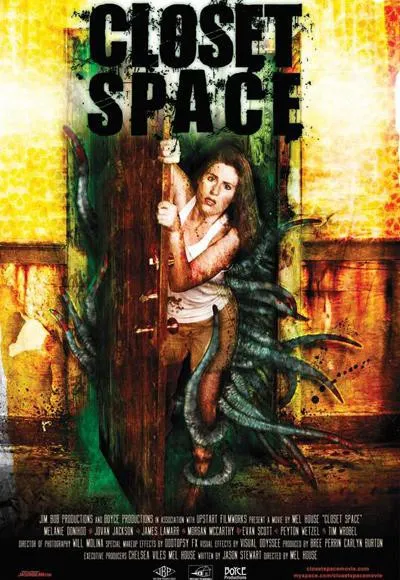 Plakat: Closet Space