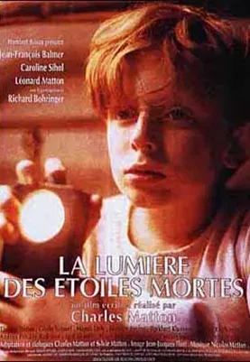 Plakat: La lumière des étoiles mortes
