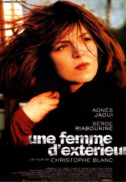 Plakat: Une femme d'extérieur