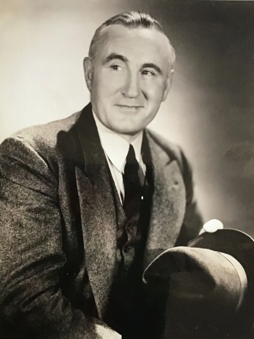 Donald Crisp