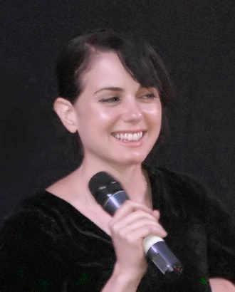Mia Kirshner
