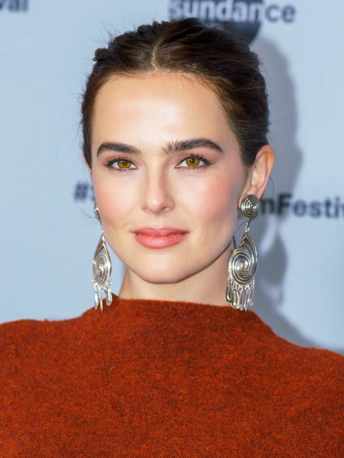 Zoey Deutch