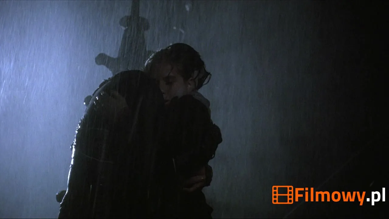 Kadr z filmu The Crow (Kruk) - zdjęcie 1 z 29