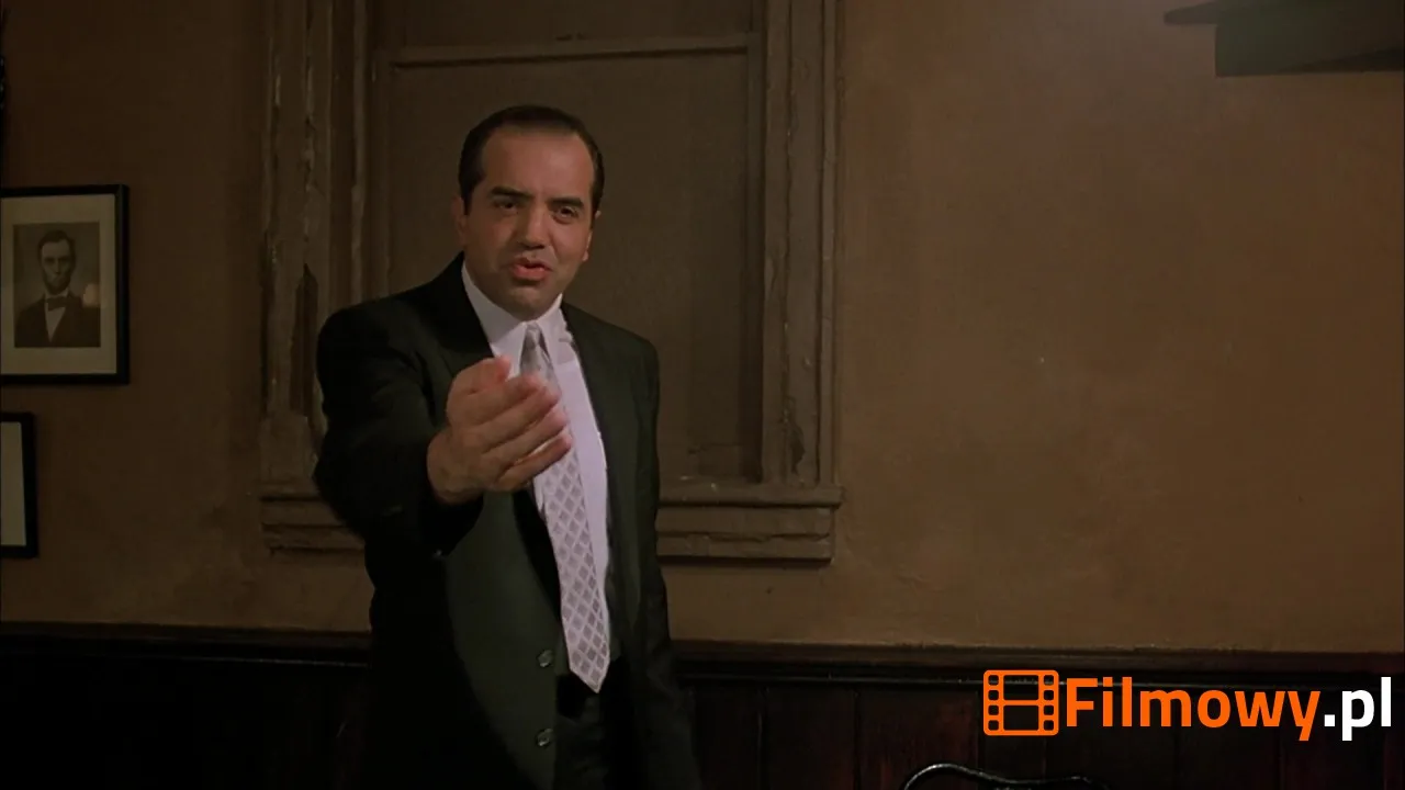 Kadr z filmu A Bronx Tale (Prawo Bronxu) - zdjęcie 45 z 87