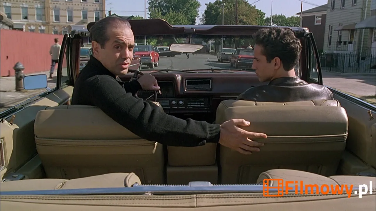 Kadr z filmu A Bronx Tale (Prawo Bronxu) - zdjęcie 16 z 87