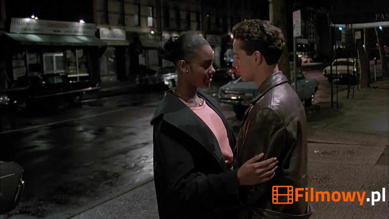 Kadr z filmu A Bronx Tale (Prawo Bronxu) - zdjęcie 2 z 87