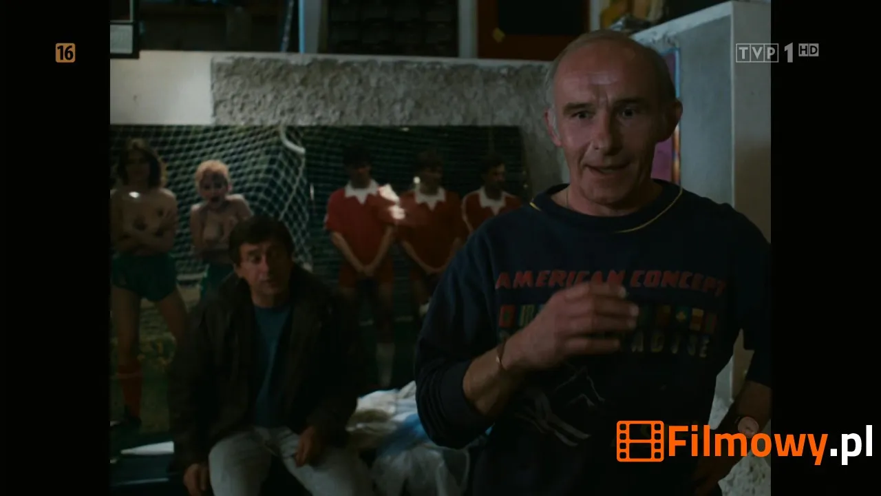 Kadr z filmu Piłkarski poker - zdjęcie 9 z 22