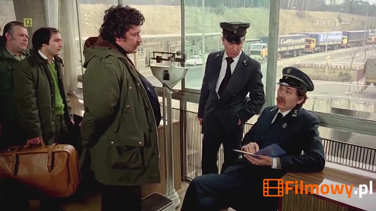 Kadr z filmu Miś - zdjęcie 40 z 44