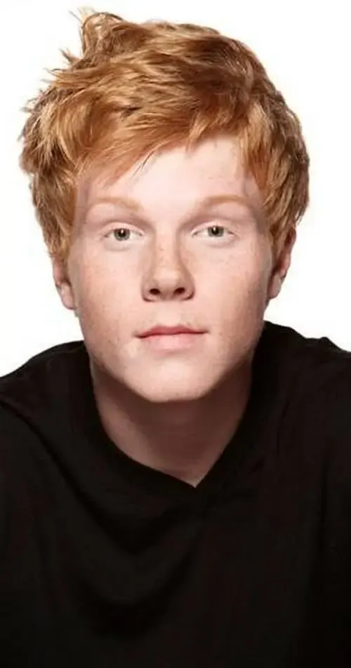 Adam Hicks – aktor