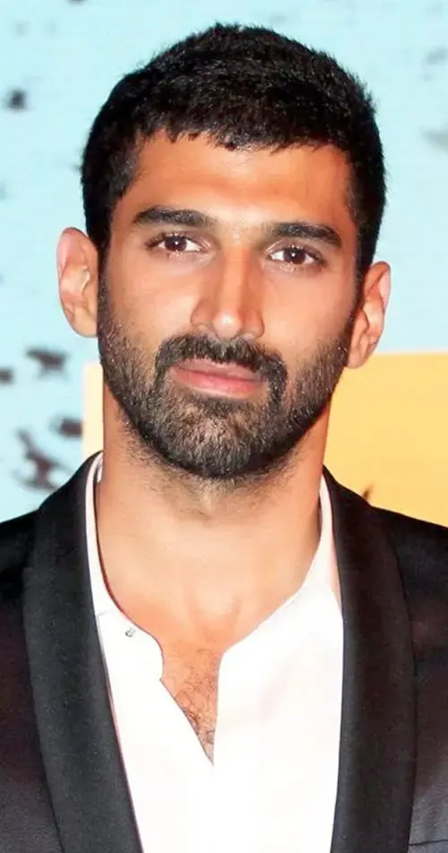 Aditya Roy Kapur – aktorka
