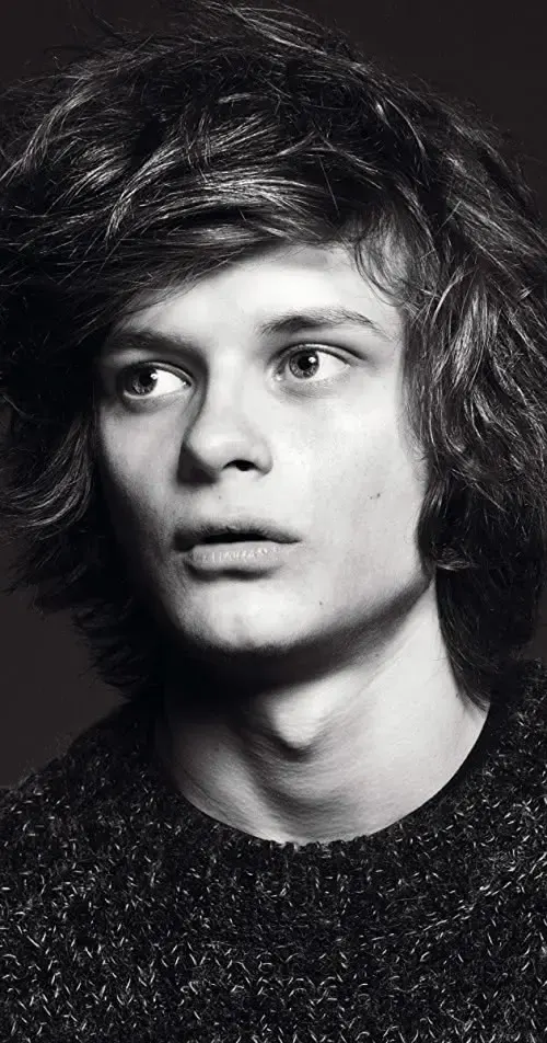 Charlie Tahan – aktor