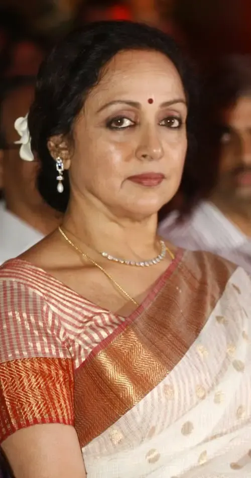Hema Malini – aktor, reżyser