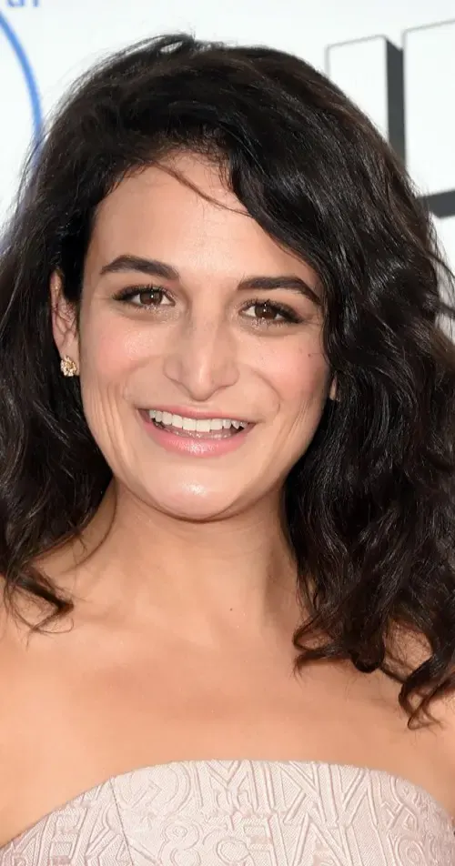 Jenny Slate – aktorka, scenarzysta, dubbingowiec