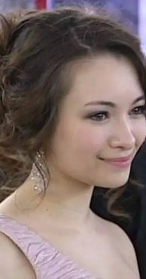 Jodelle Ferland – aktor, dubbingowiec