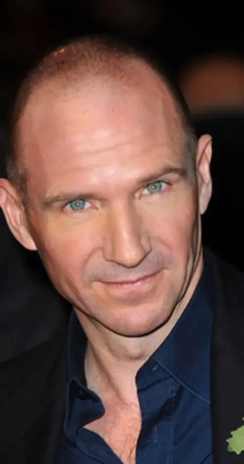 Ralph Fiennes – aktor, reżyser, dubbingowiec