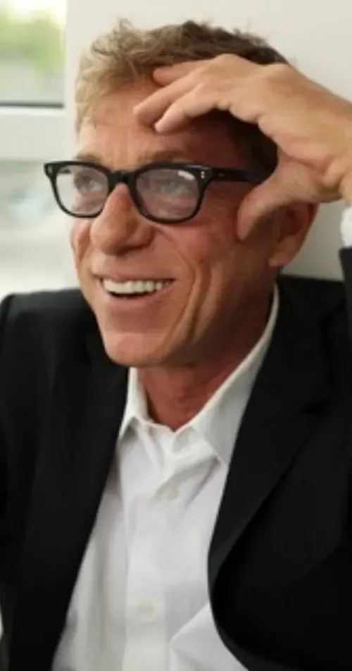 Russell Mulcahy – aktor, reżyser