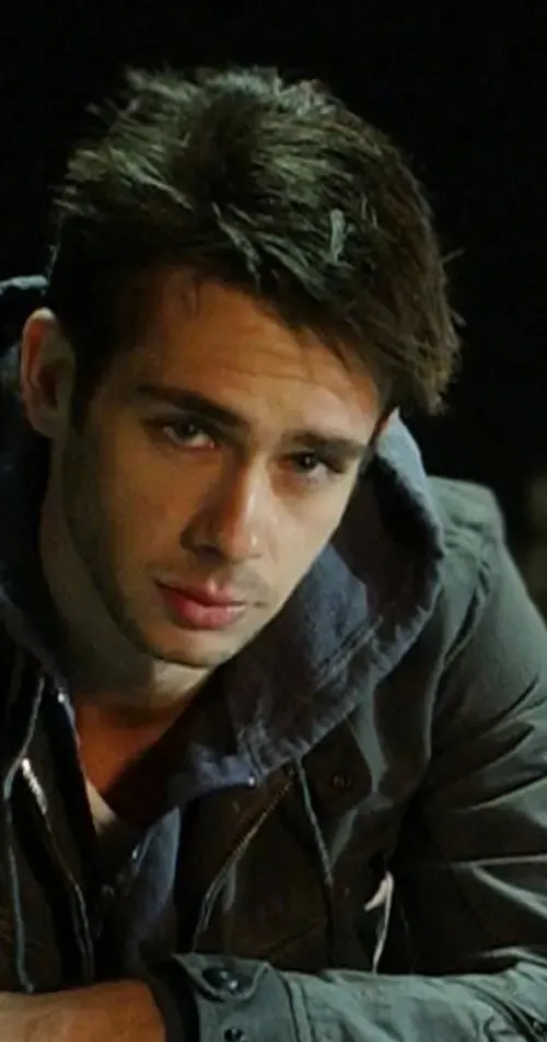 Scott Mechlowicz – aktor