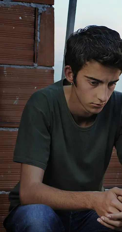 Tristan Halilaj – aktor