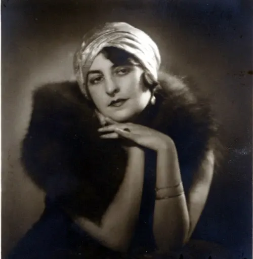 Ewa Bandrowska-Turska – śpiewak operowy, aktor