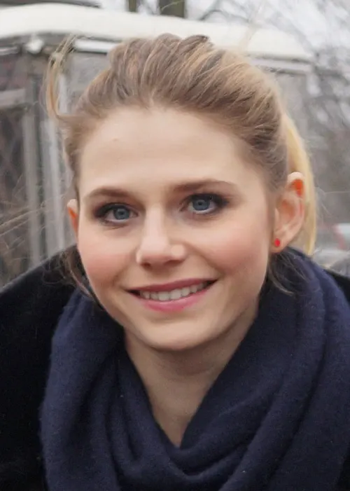Izabela Zwierzyńska – aktor