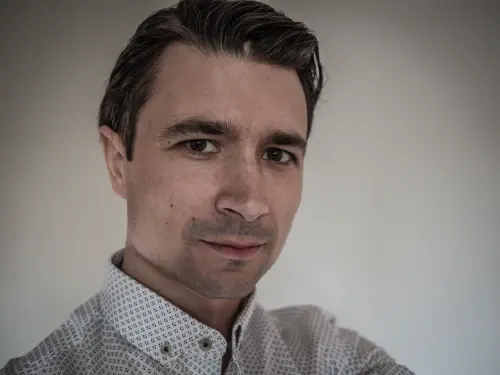 Piotr Bajtlik – aktor, dubbingowiec