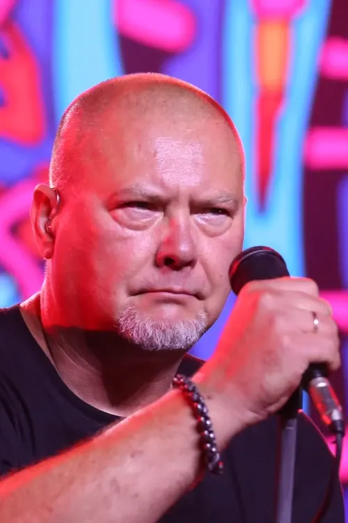 Tomasz Olejnik – piosenkarz, aktor, dubbingowiec