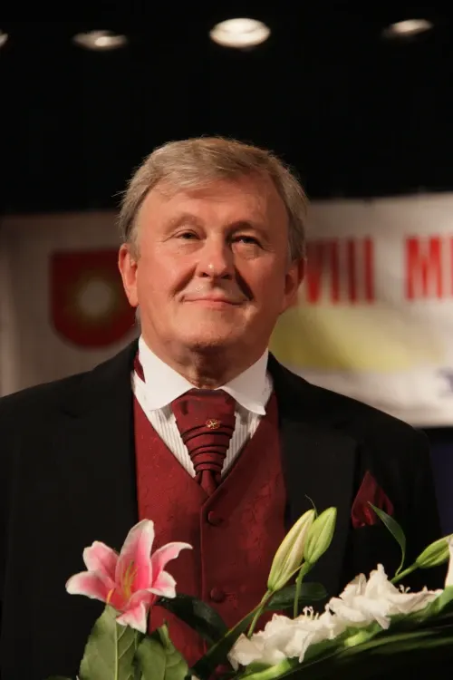 Zbigniew Macias – śpiewak operowy, aktor